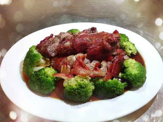 Dragon Wells Restaurant